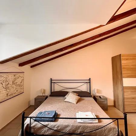 Cellini Apartment