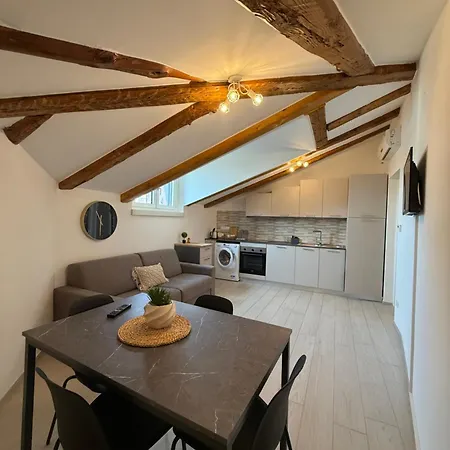 Cellini * Τεργέστη